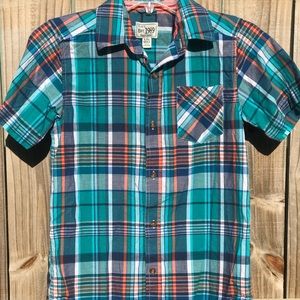 Children’s Place Boys Youth ButtonDown Dress Shirt